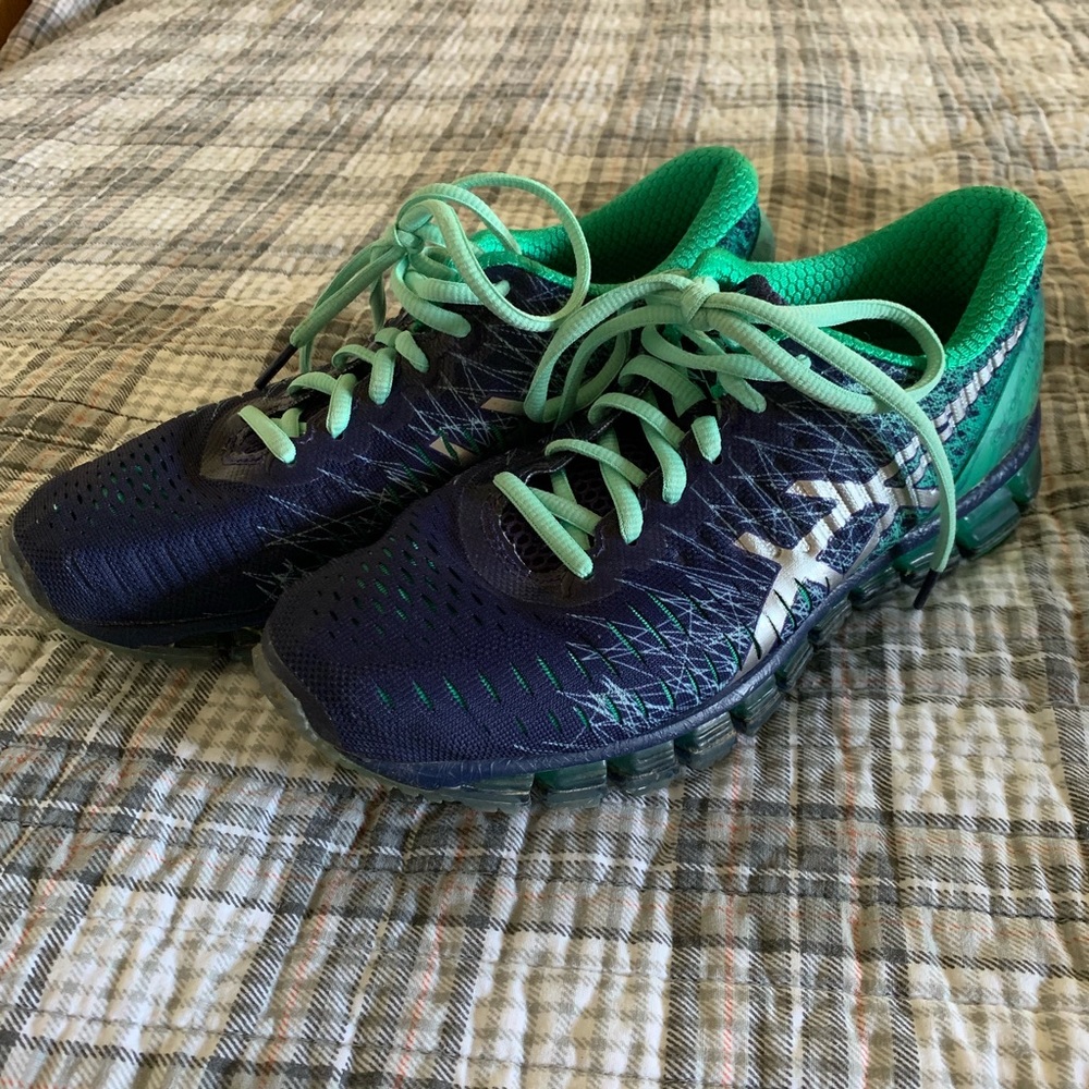 ASICS